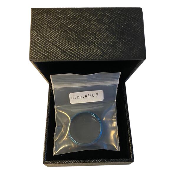 Tusen Tungsten Carbide Men's Silver & Blue Dome Wedding Ring Size 8 - Picture 3 of 7